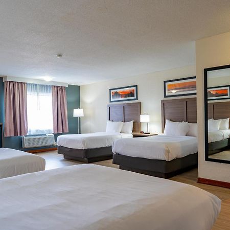 Quality Inn Milan-Sandusky Экстерьер фото