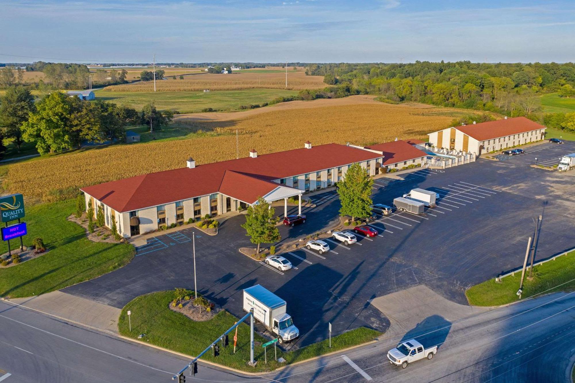 Quality Inn Milan-Sandusky Экстерьер фото